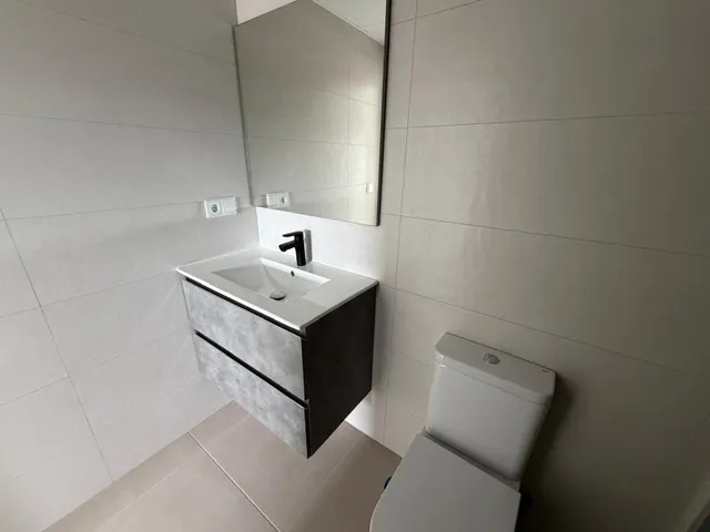 Piso con vista al Mar 300 m del mar. El residencial es el lugar perfecto para disfrutar de la vida frente al mar — 13