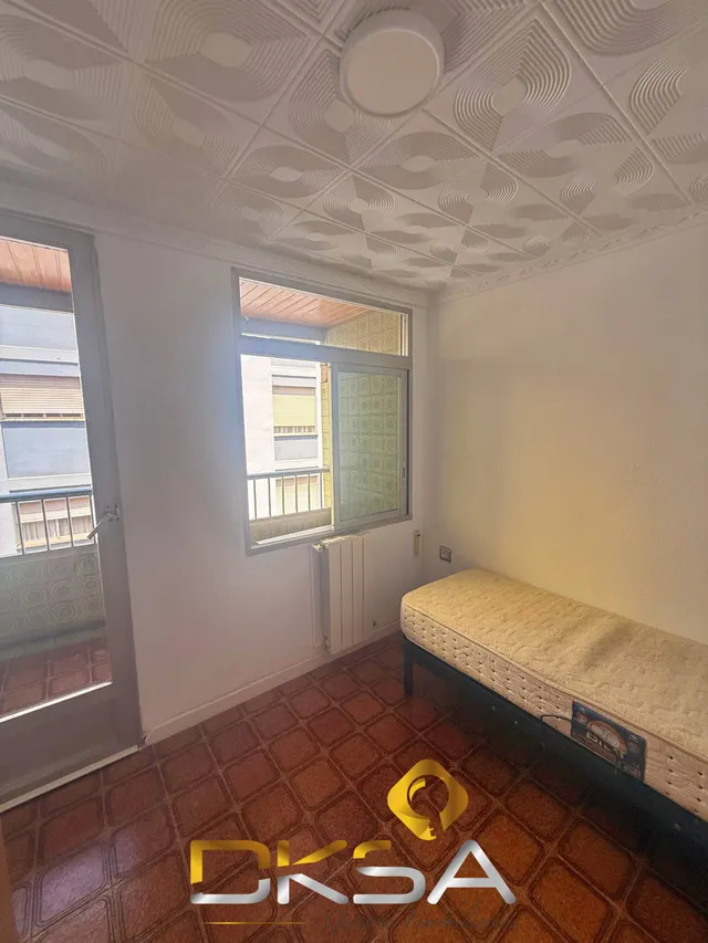 111 m2, 4 habitaciones y terraza comunitaria en un edificio familiar de Vila-real — 12