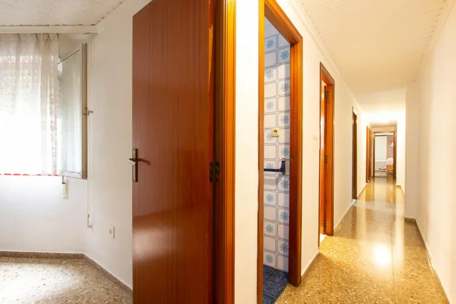 ¡amplia vivienda en pleno centro de Algemesí con garaje! — 10