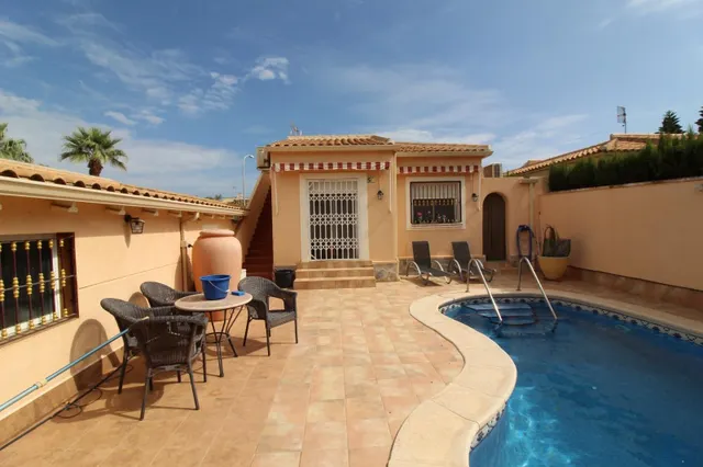 Villa 3 habitaciones 110m² en venta - Paraje natural — 28