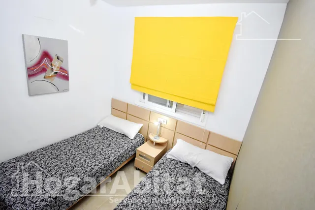 Acogedor en residencial con piscina, garaje y terraza, todo amueblado — 39