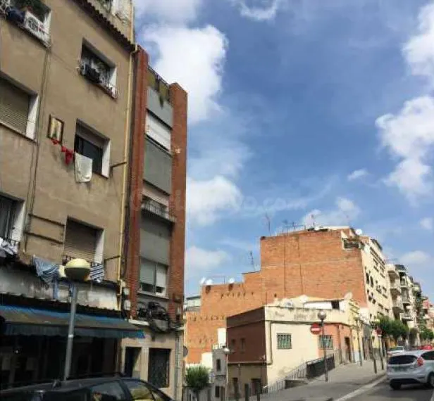 Venta piso en Badalona (Barcelona) - foto 2