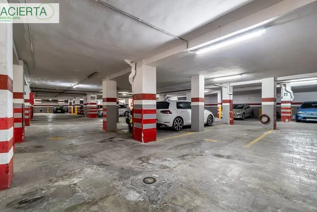 Garaje a la venta en zona Hipercor — 7