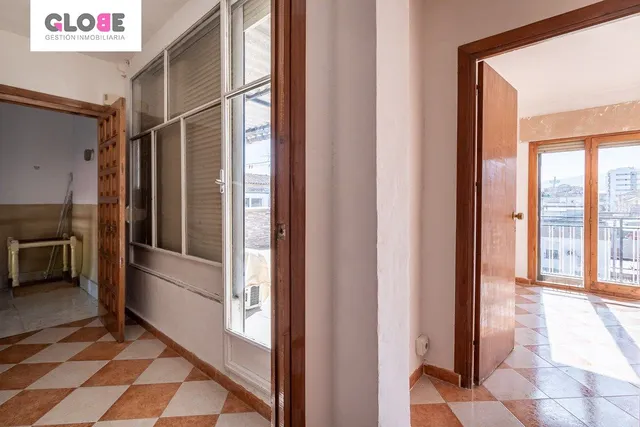 Edificio en Zaidín, oportunidad única de inversión — 25