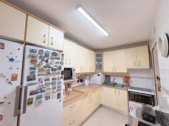Piso de cuatro habitaciones en Teatinos — 34