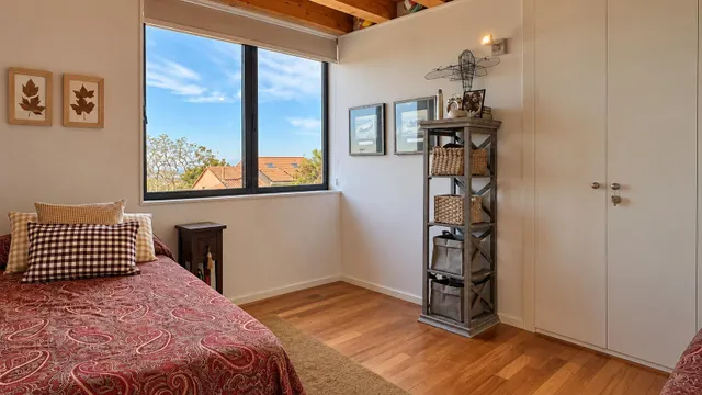 Vivienda con terraza y vistas al mar en canales — 23