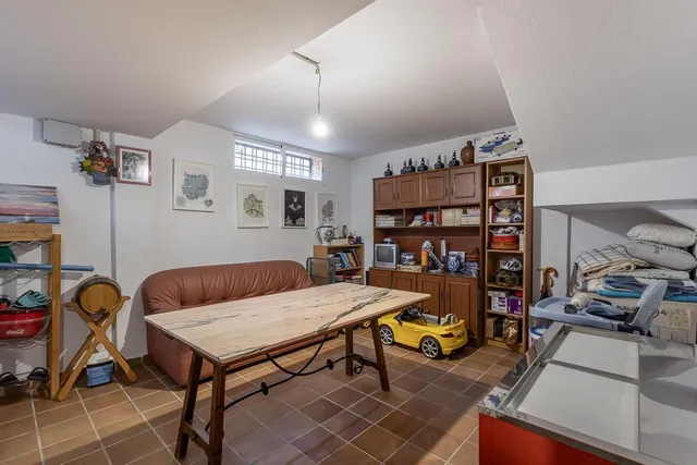 EXCLUSIVO CHALET INDIVIDUAL EN HUÉTOR VEGA — 44