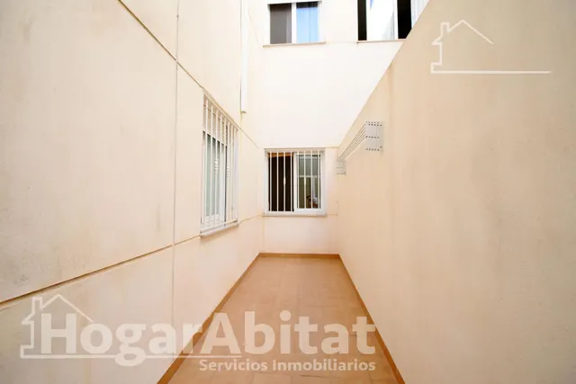 ¡HOGAR DE LUJO! MUY AMPLIO, BONITO Y LUMINOSO, TODO AMUEBLADO — 14