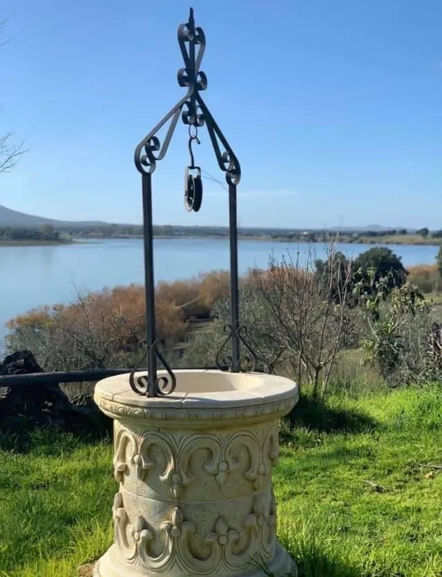 VIVIENDA CON VISTAS LAGO SIERRA BOYERA — 17