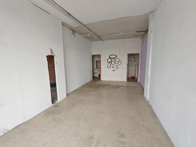 Local Comercial en Alquiler - Excelente Ubicación en Sagrada Familia, Barcelona — 12