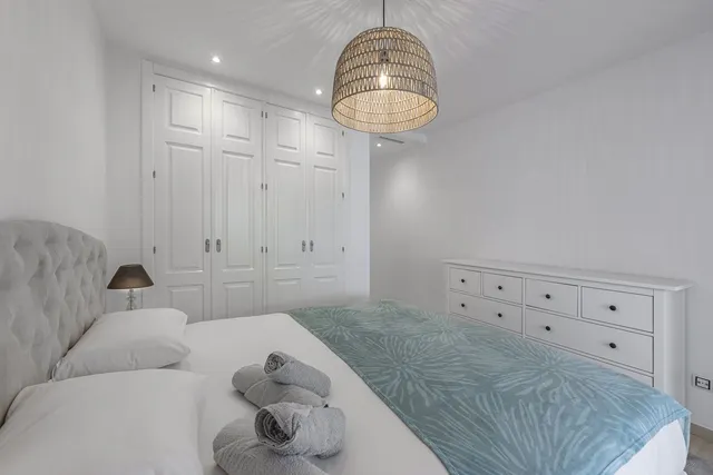 Planta baja 2 habitaciones 90m² en alquiler - Marbella — 18