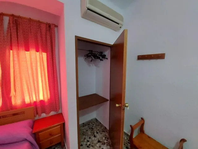Hostal en venta en Dalias — 29