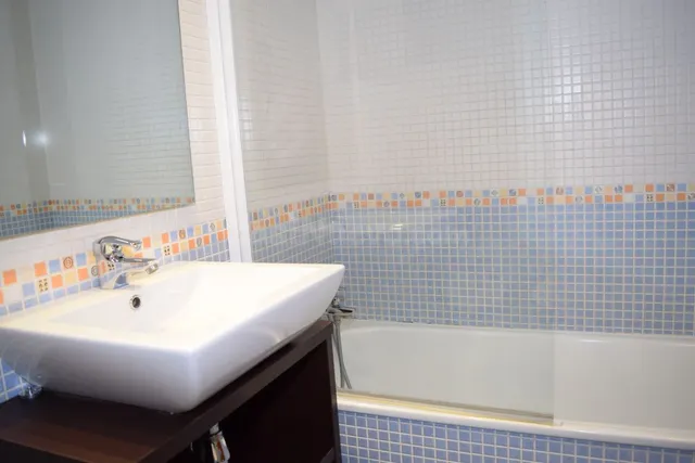 En Utebo. Amueblado, con Garaje, Piscina y un precio asequib - foto 5