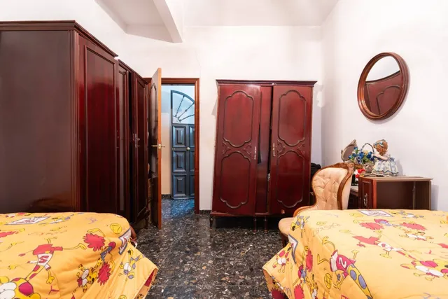 Chalet y parcela segregable en Palomares del Río — 43