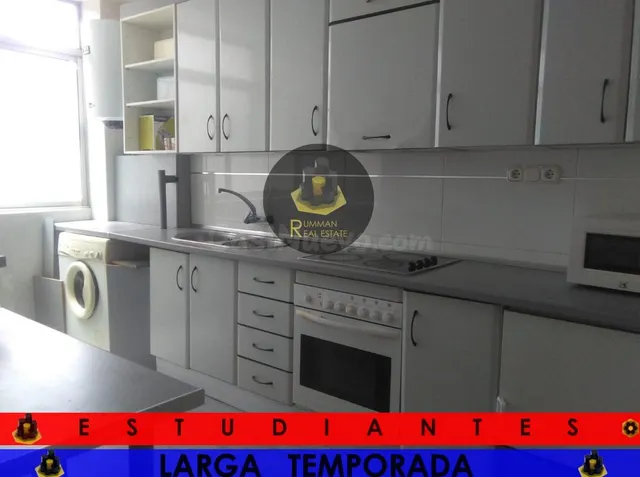 EST/ Ático de CUATRO dormitorios - foto 4
