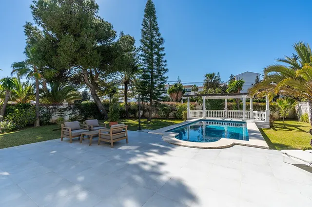 Chalet 4 habitaciones 258m² en venta - Marbella - foto 2