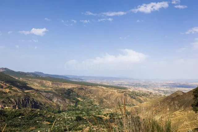 En Venta Maravilloso Paraje Natural, a medio camino entre Gr - foto 5