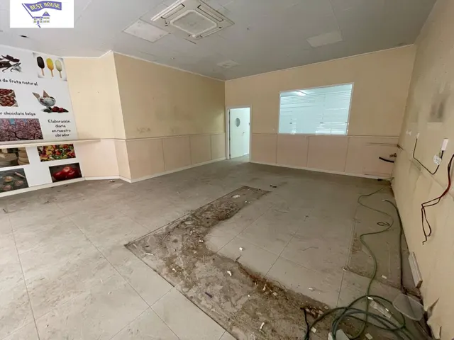 LOCAL EN LA ZONA MÁS COMERCIAL DE ALBACETE — 14