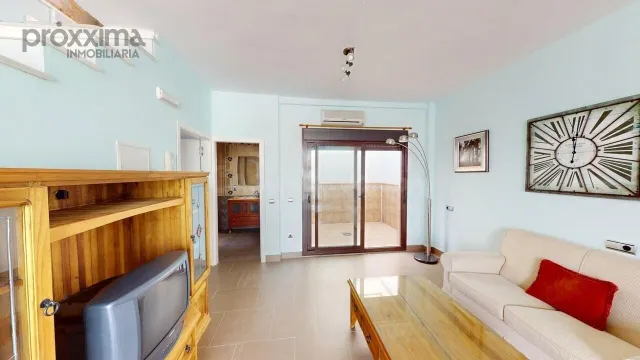 VIVIENDA CON CARÁCTER + LOCAL EN EL GARROBO — 3