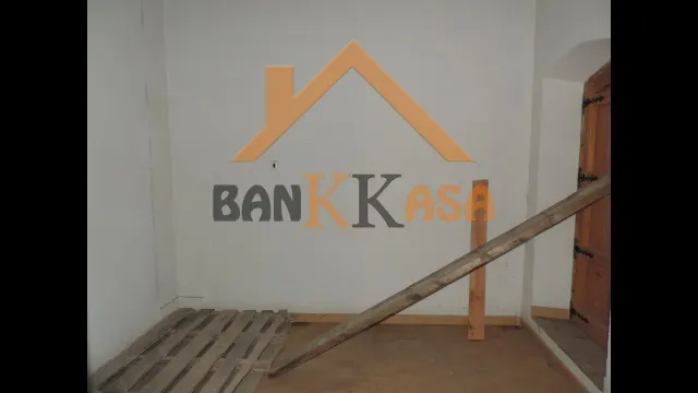 SE VENDE CASA ANTIGUA EN BERJA ZONA MERCADO DE ABASTOS — 17