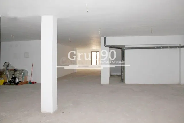 LOCAL COMERCIAL EN ALFRED PERENYA