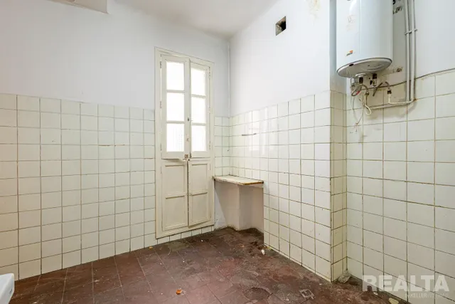 EXCLUSIVO PISO EXTERIOR EN BARRIO SALAMANCA — 7