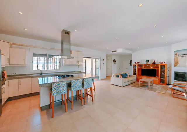 Chalet 3 habitaciones 113m² en venta - Pago Melilla — 23
