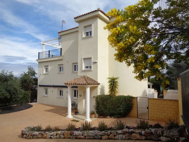 Chalet 4 habitaciones 350m² en venta - Costa del Sol — 18