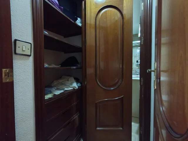 El verdadero lujo en el Realejo es tener tu propia cochera y compartir el edificio con un solo vecino. — 40