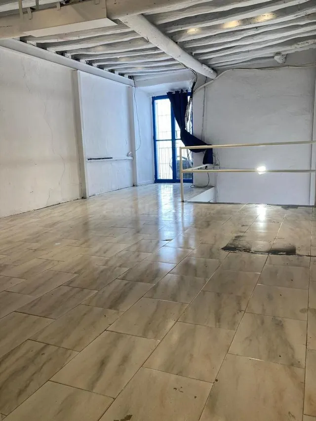 Local comercial 105m² en venta - Marina Botafoc - Talamanca - foto 2