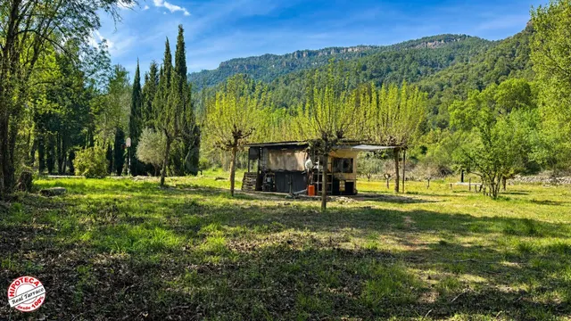 El rincón que buscabas en las Montañas de Prades: 3 fincas a
