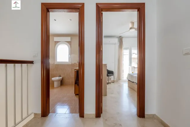 Espectacular chalet adosado en el Vial de Churriana de la Vega: eficiencia, confort y listo para entrar a vivir! — 29