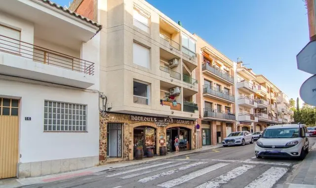 Piso luminoso de 2 dormitorios cerca de la playa en Roses – Zona Riera de la Cuana — 21
