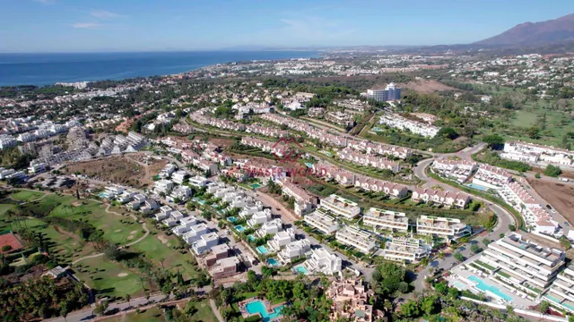 RESIDENCIAL DE OBRA NUEVA EN EL PARAISO, MÁLAGA — 12