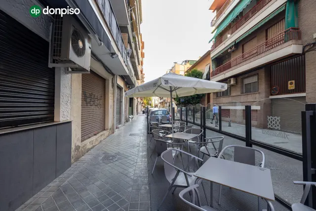 Local comercial de 150 m2 entre Camino de Ronda y Alhamar – doble acceso — 6