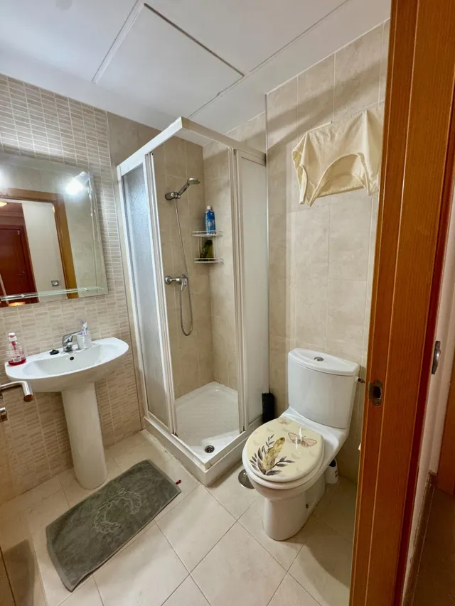 Se vende fantástico piso en Torremolinos centro, — 20