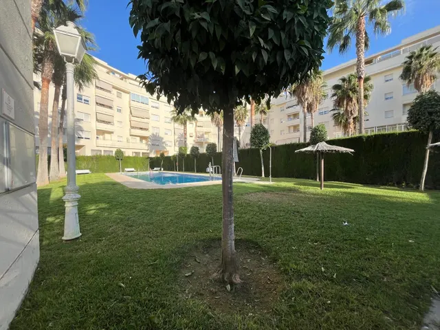 MAGNÍFICO APARTAMENTO EN URBANIZACIÓN PRIVADA CON PISCINA — 34