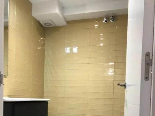 Planta baja a la venta ideal para inversores en El Raval, Barcelona — 18