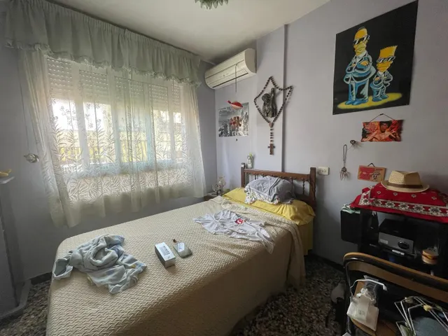 Apartamento de esquina, totalmente exterior y con terraza cerrada en Guardamar del Segura — 19