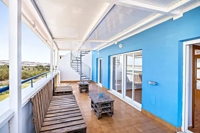 ESPECTACULAR ÁTICO DE 3 habitaciones EN 2ª LÍNEA DE PLAYA EN