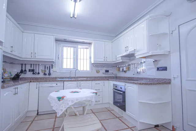 CHALET CON PISCINA PRIVADA EN LA ZENIA - PLAYA FALAMENCA (ORIHUELA COSTA) — 21