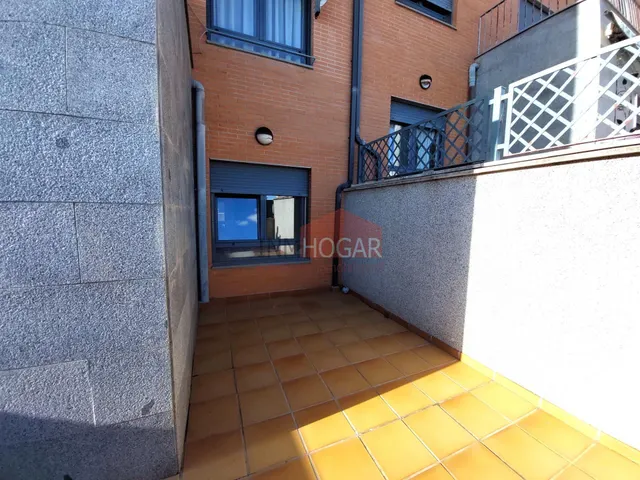 Vivienda accesible en hervencias, con patio, garaje, trastero y ascensor (actualmente alquilada) — 8