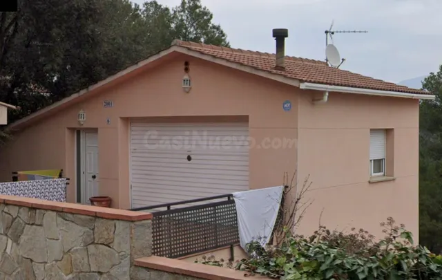 Inversión inmobiliaria en Esparreguera: cesión de remate úni - foto 3