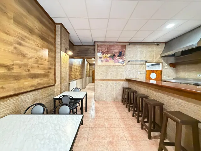 Local comercial 98m² en venta - Playa del Cura — 11