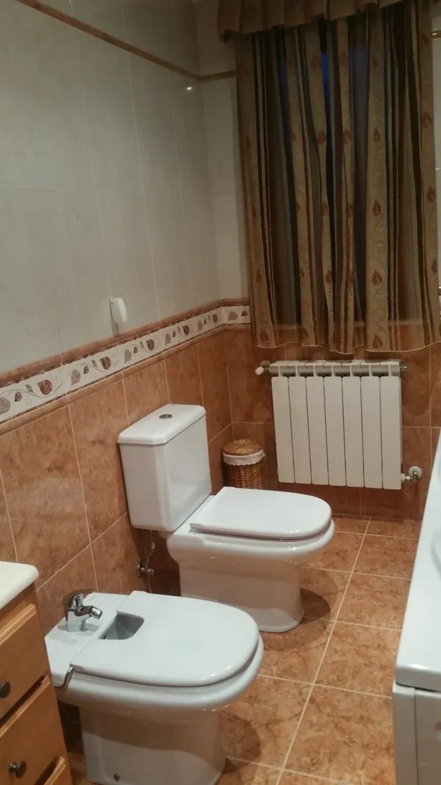 CHALET PAREADO EN VENTA EN STA. MARIA DE FIGUEIRAS — 18