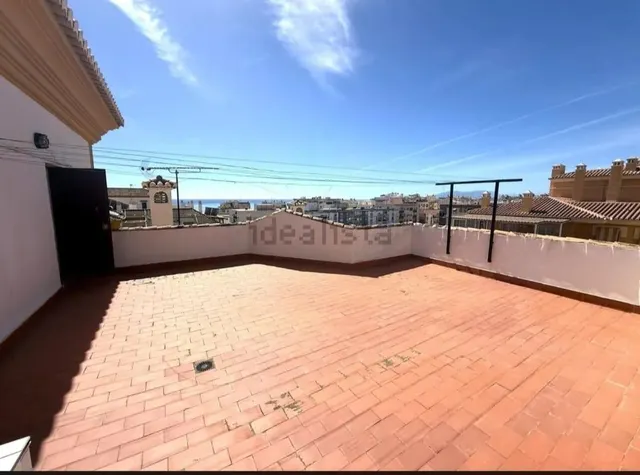 ¡espectacular ático reformado a estrenar con terraza en pleno centro de Rincón de la Victoria! — 40