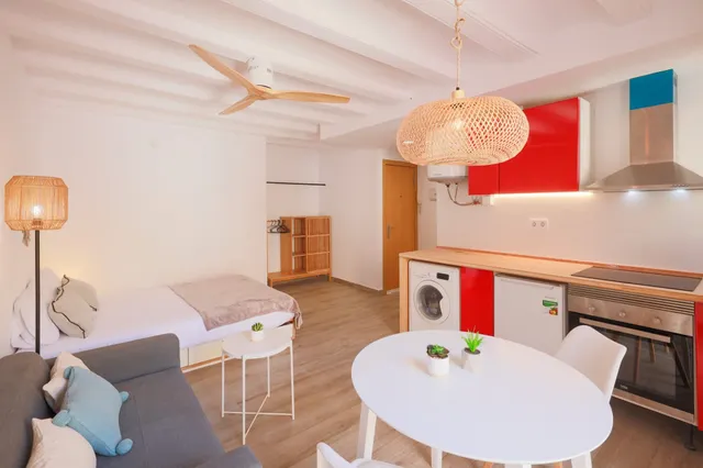 LOFT DE ALQUILER TEMPORAL CON ASCENSOR EN EL RAVAL — 11