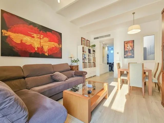 Piso en Barcelona - Zona Dreta de l´Eixample — 4