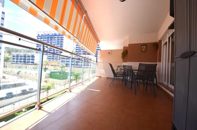 SE VENDE APARATMENTO DE DOS DORMITORIOS SEVENDGROUP.COM — 2