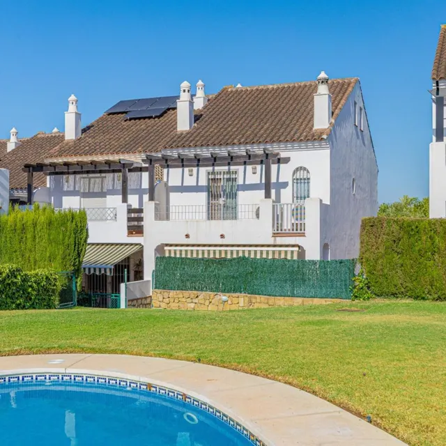 Villa 3 habitaciones 133m² en alquiler - Marbella - foto 3